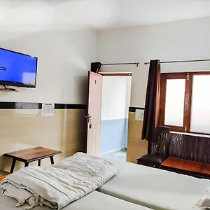  Hotel Goverdhan - Close To Railway Station And Bus Stand India